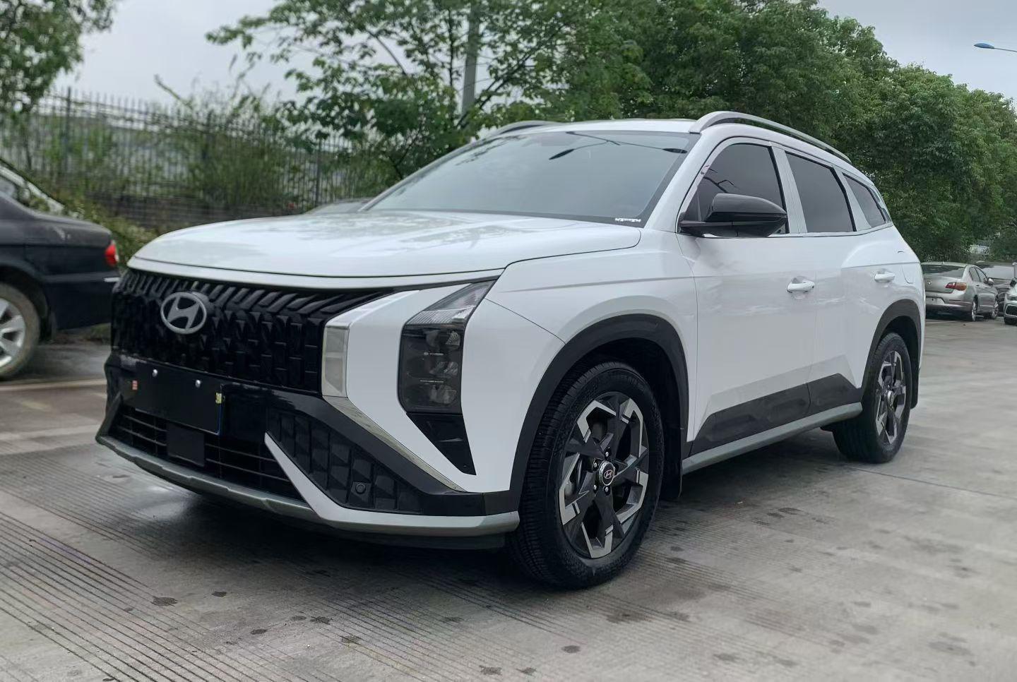 Hyundai IX35 2.0L Luxury DLX (2L) 2024