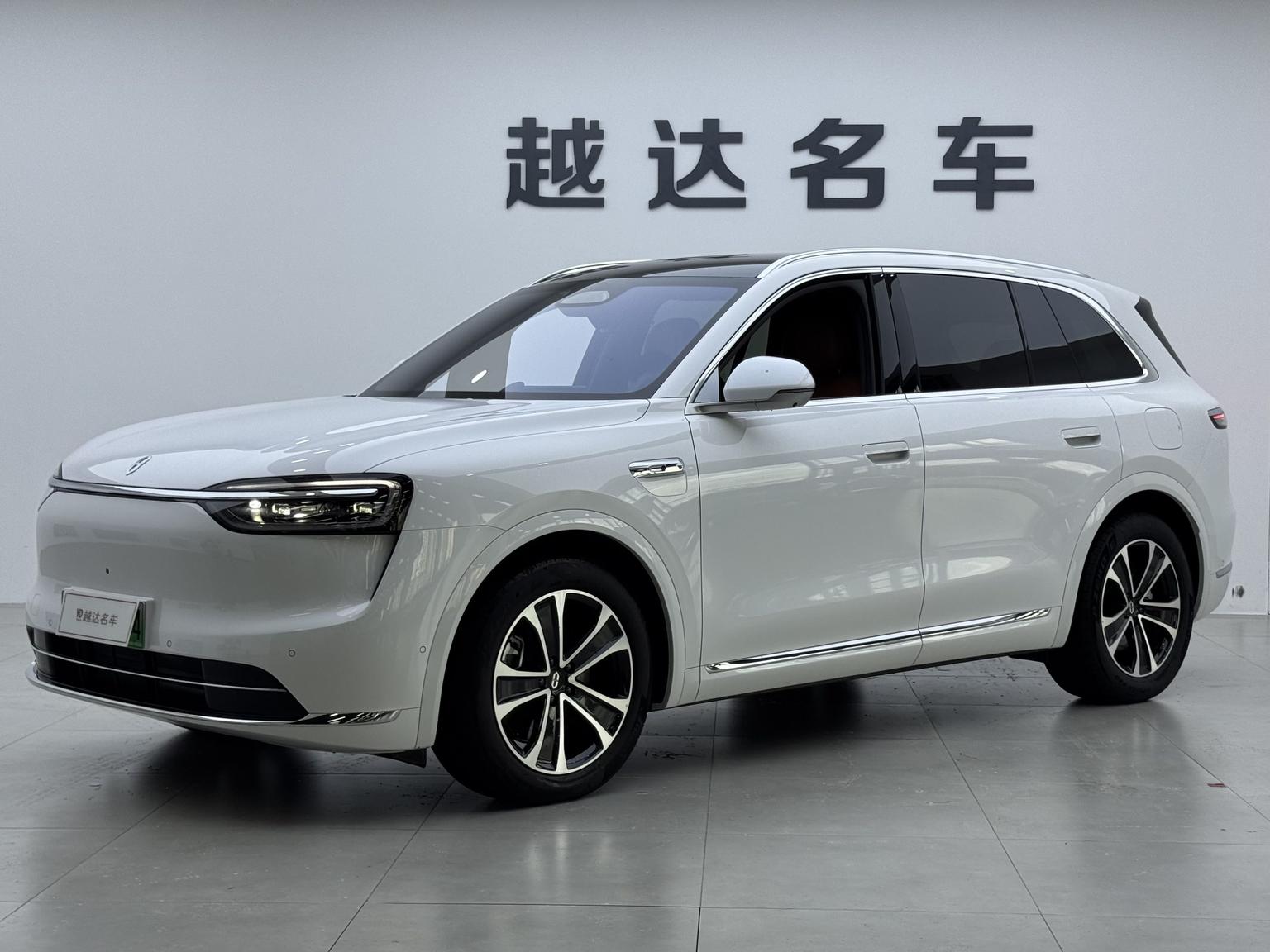 Aito M7 EREV Pro+ 5-Seat AWD 2026