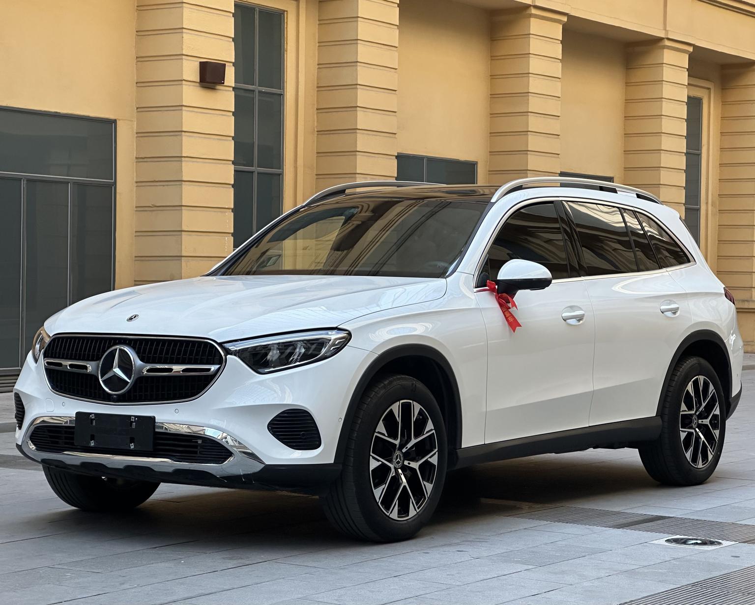 Mercedes GLC 260 L 4MATIC Dynamic 5-Seat (2L) 2023
