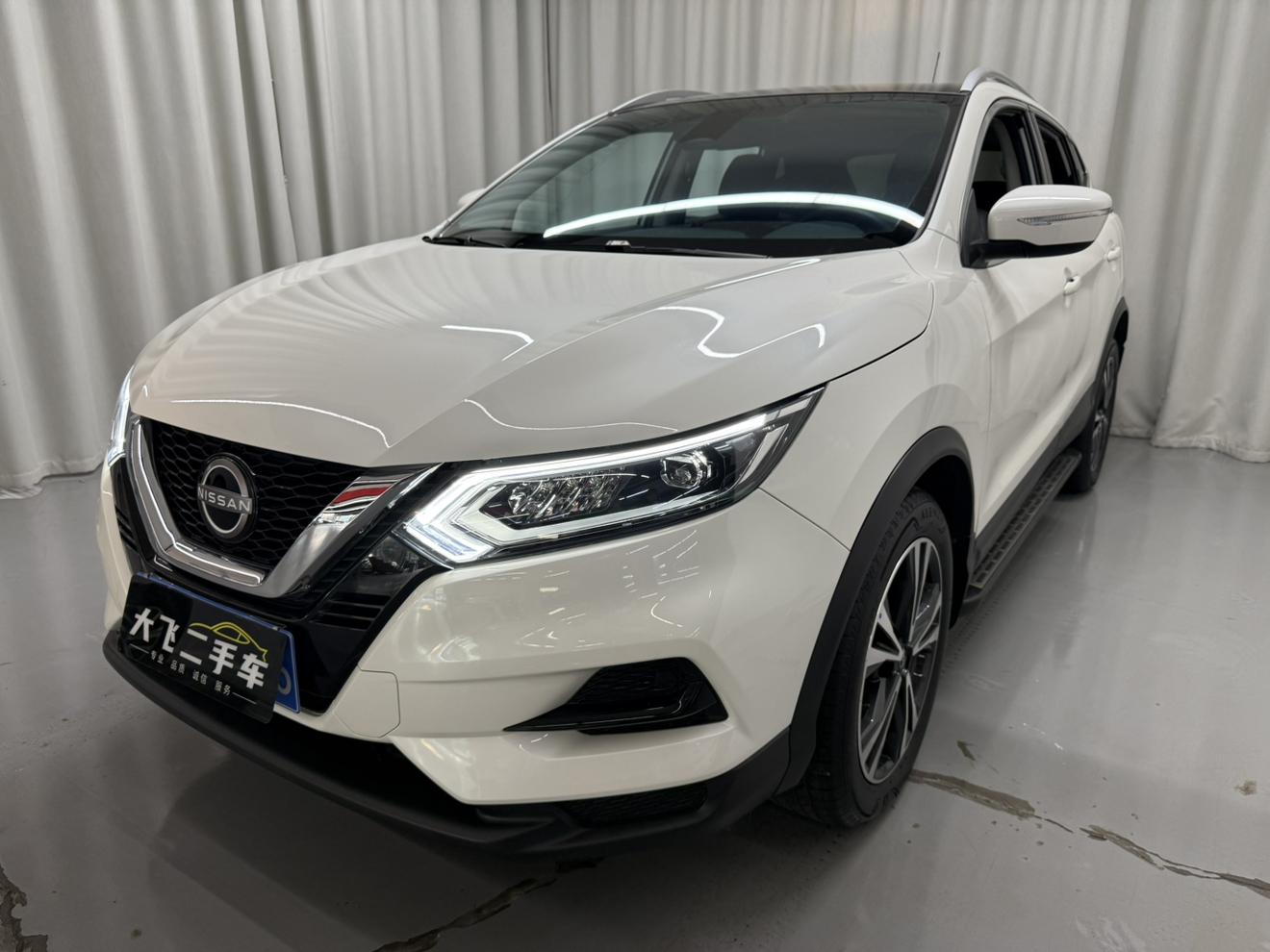 Nissan Qashqai Classic 2.0L Leading 2024