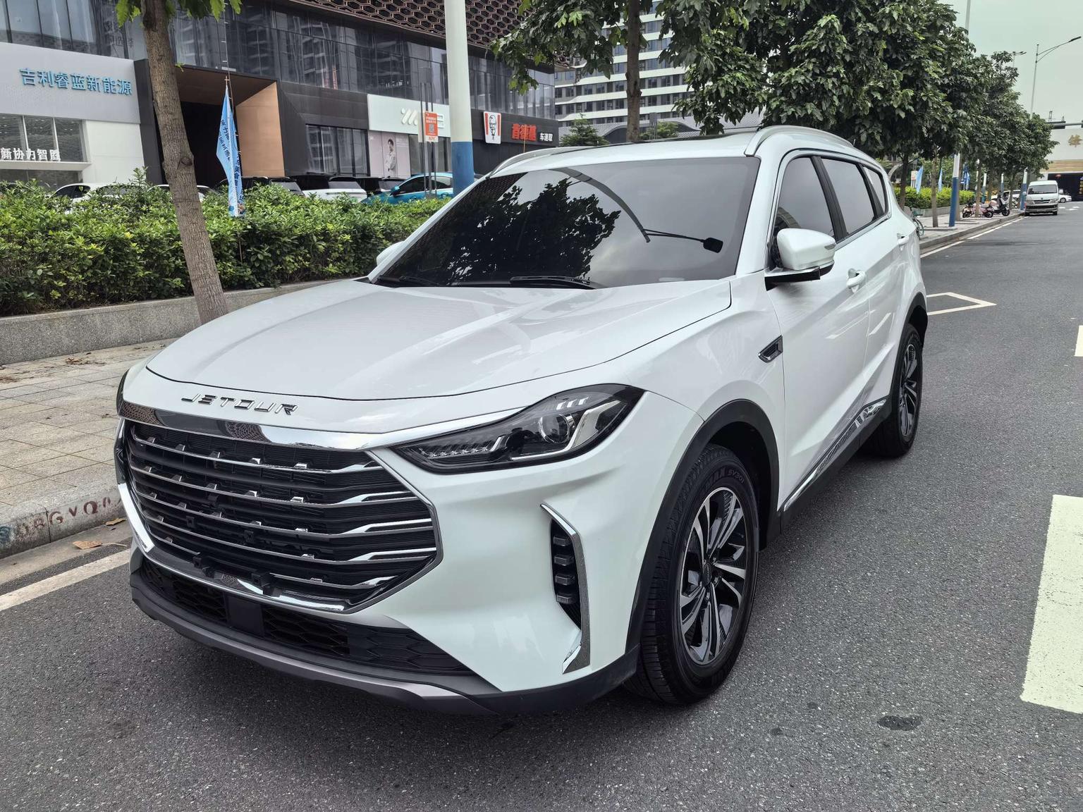 Jetour X70-Plus Earth 5-Seat 2022