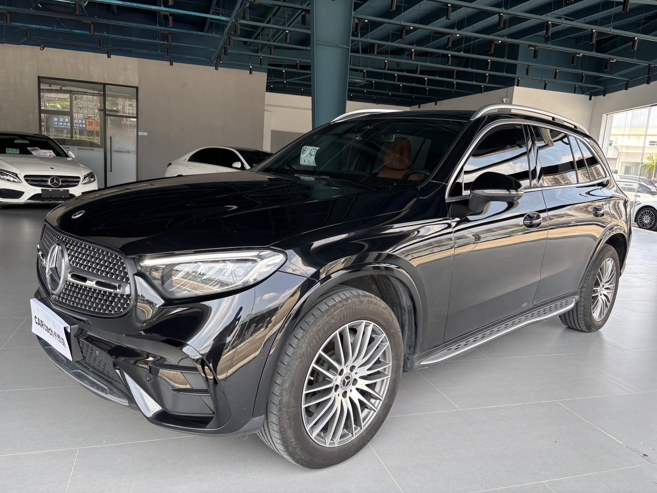 Mercedes GLC 300 L 4MATIC Dynamic 5-Seat (2L) 2023