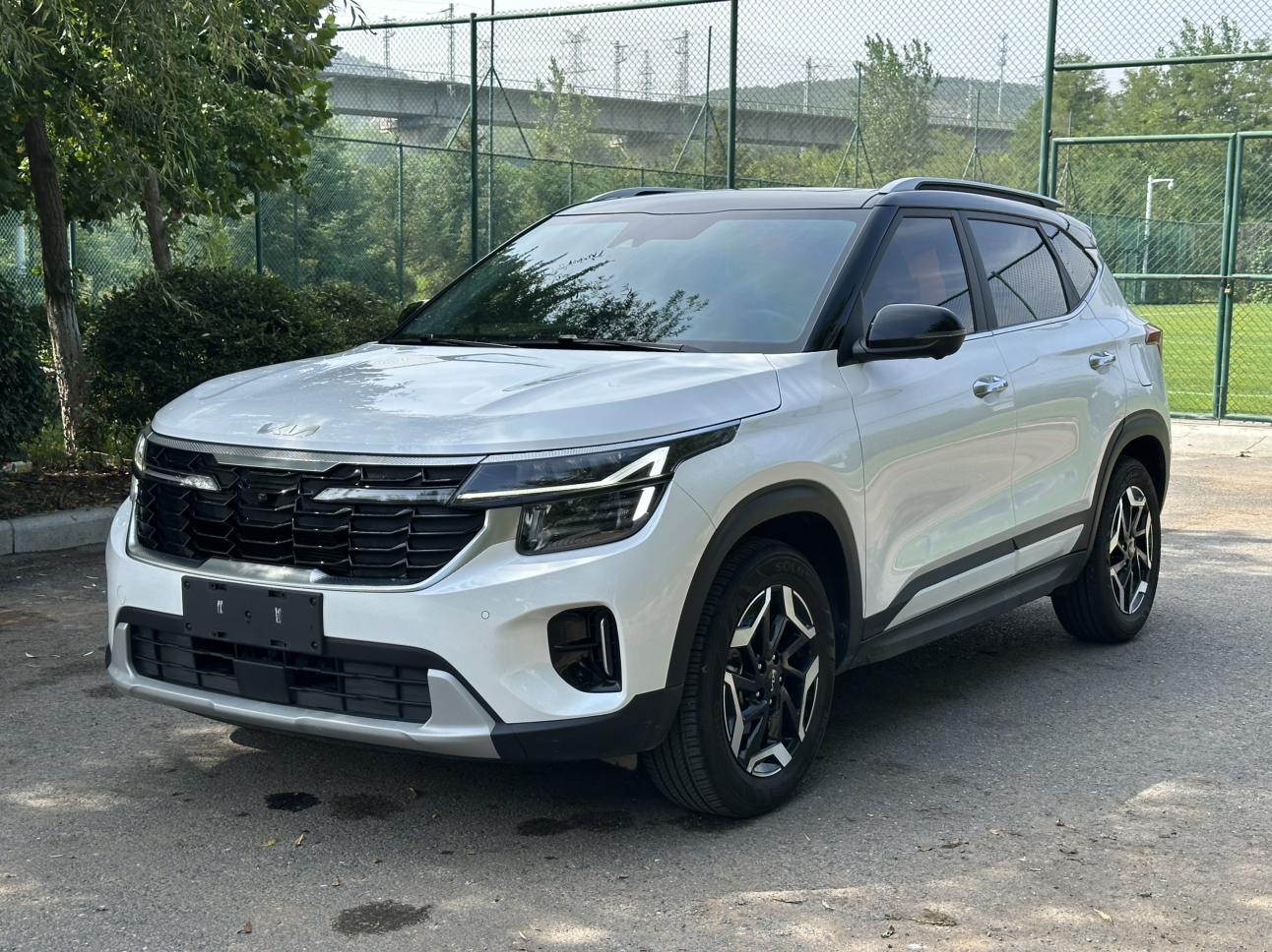 KIA Seltos 1.5L IVT Premium (1.5L) 2023