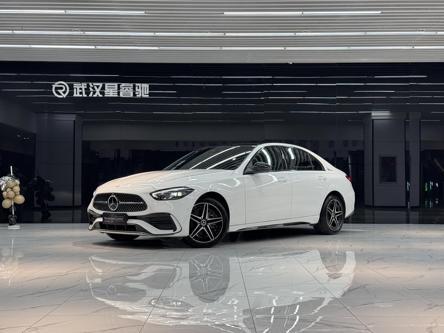 Mercedes Benz Class-C Starlight Night Sport L 2024