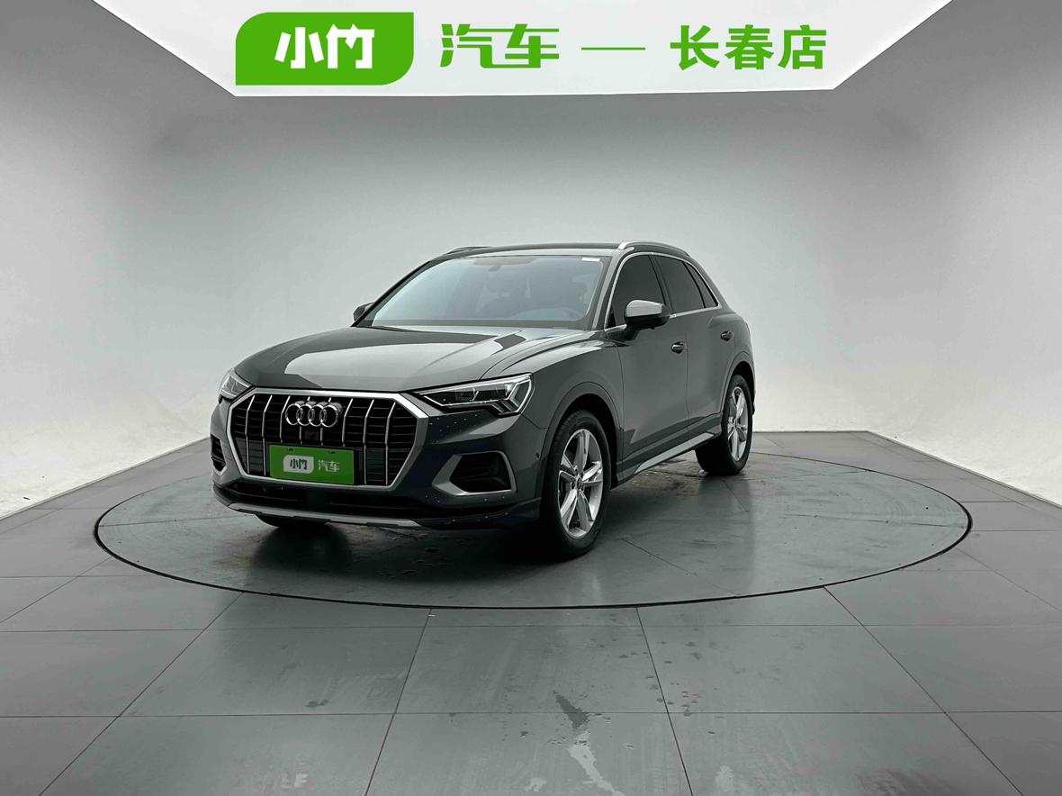 Audi Q3 35 TFSI Fashion Elegant (1.4L) 2022