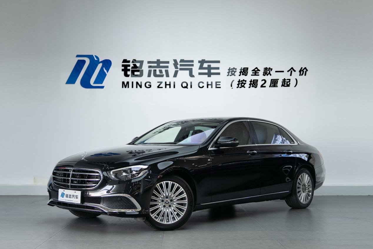 Mercedes Class-E E 300 L Luxury Sedan (2L) 2022