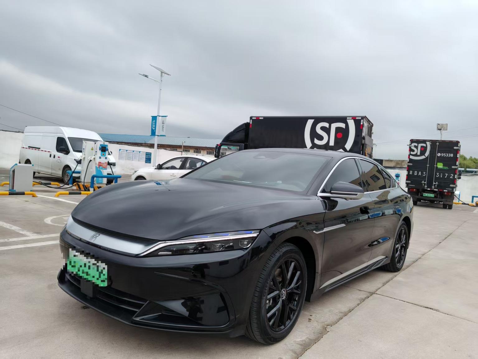 BYD HAN-DM DM-i 125km Noble 2025