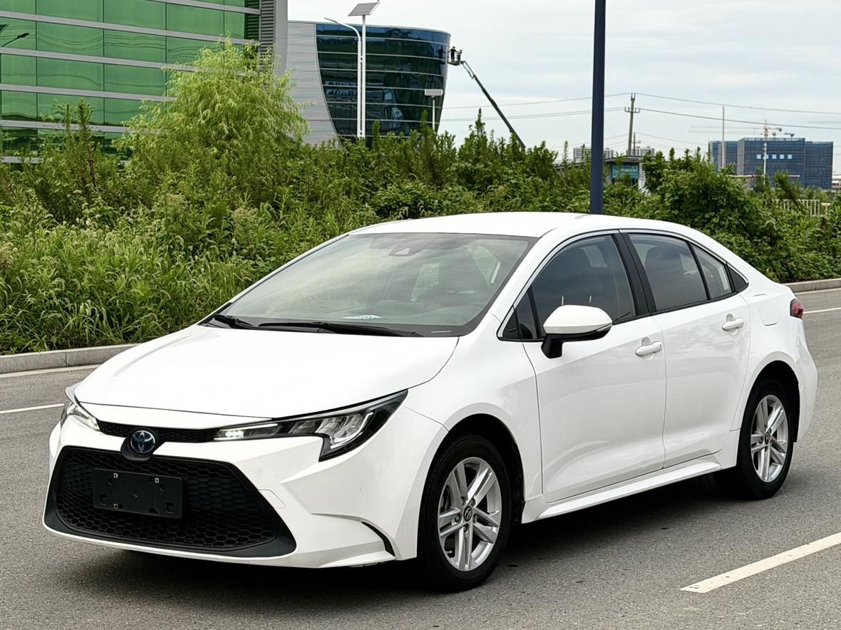 Toyota Levin 1.8H E-CVT Exclusive 2022