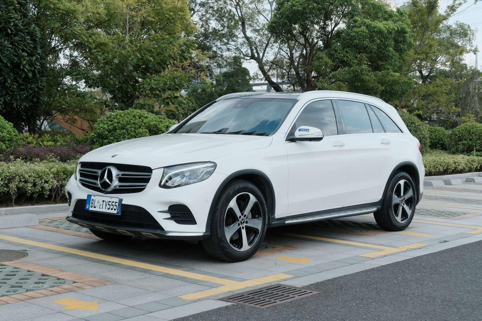 Mercedes GLC 260 L 4MATIC Luxury (2L) 2019