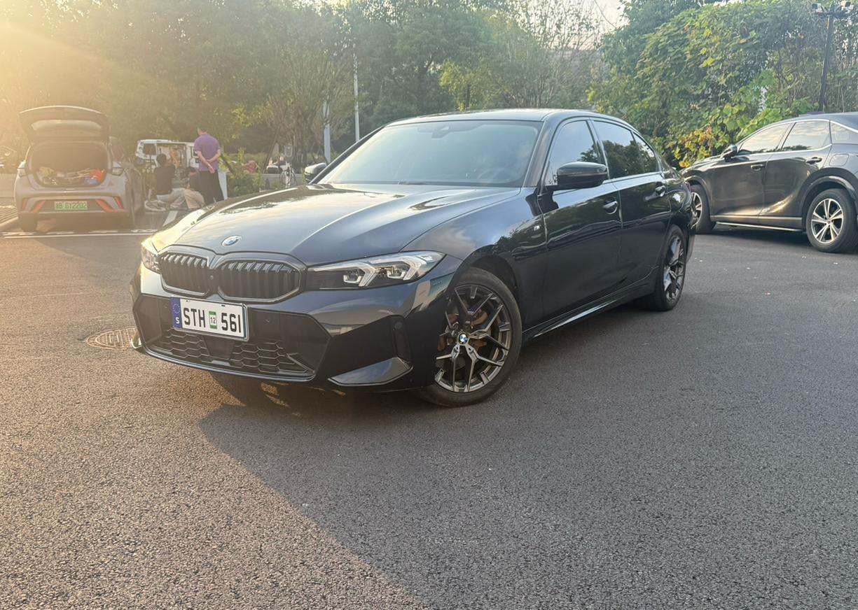 BMW Series-3 325i M Sport Package (2L) 2025