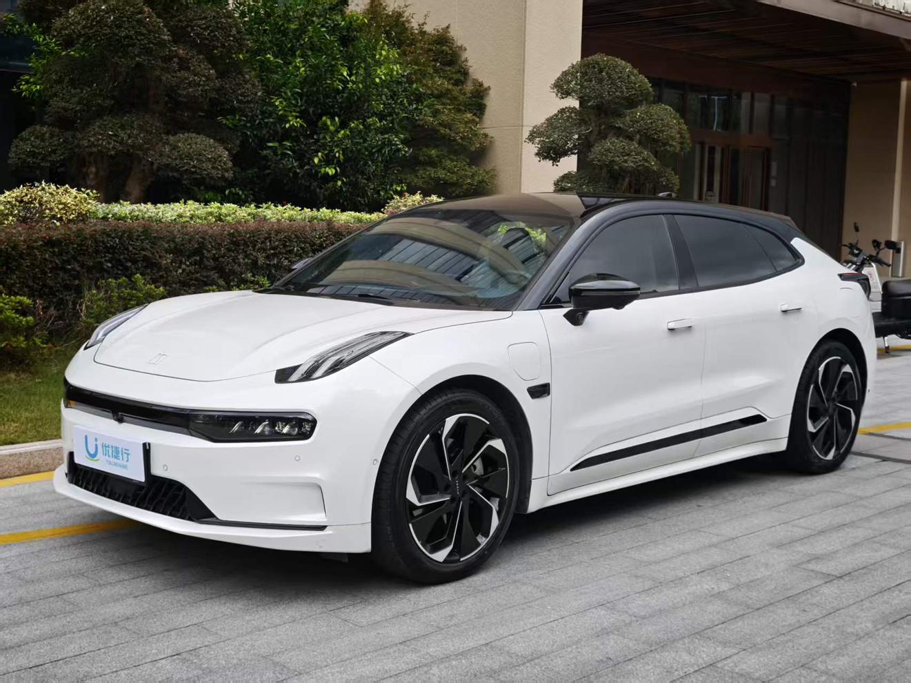 Zeekr 001 WE 100kWh 2023