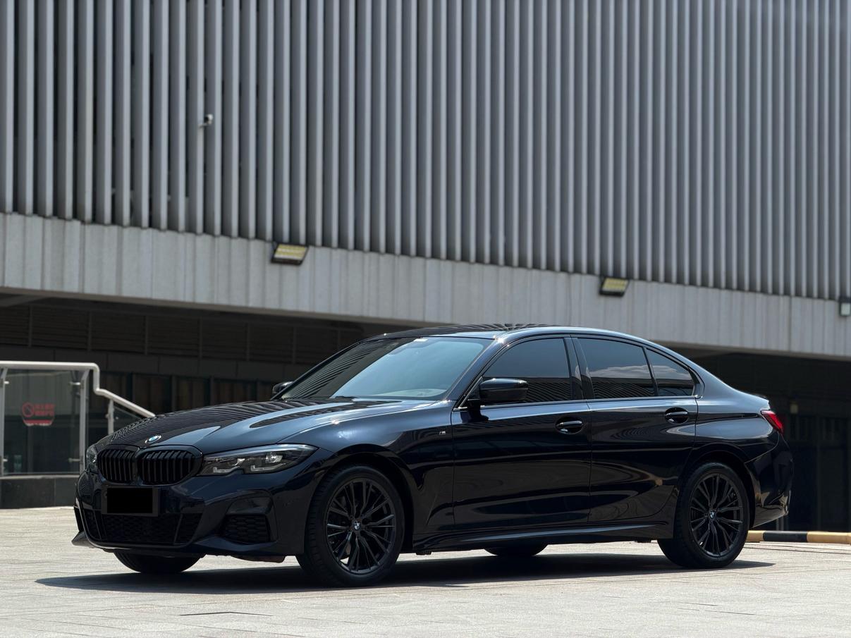 BMW Series-3 M Sport Night 2022