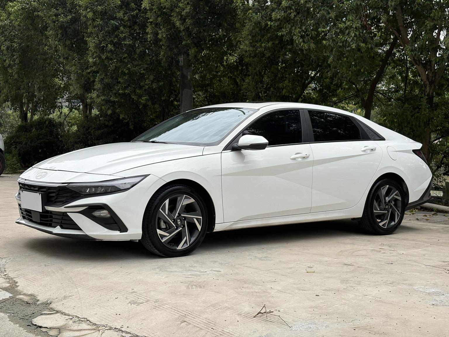 Hyundai Elantra GLX Elite Edition (1.5L) 2024