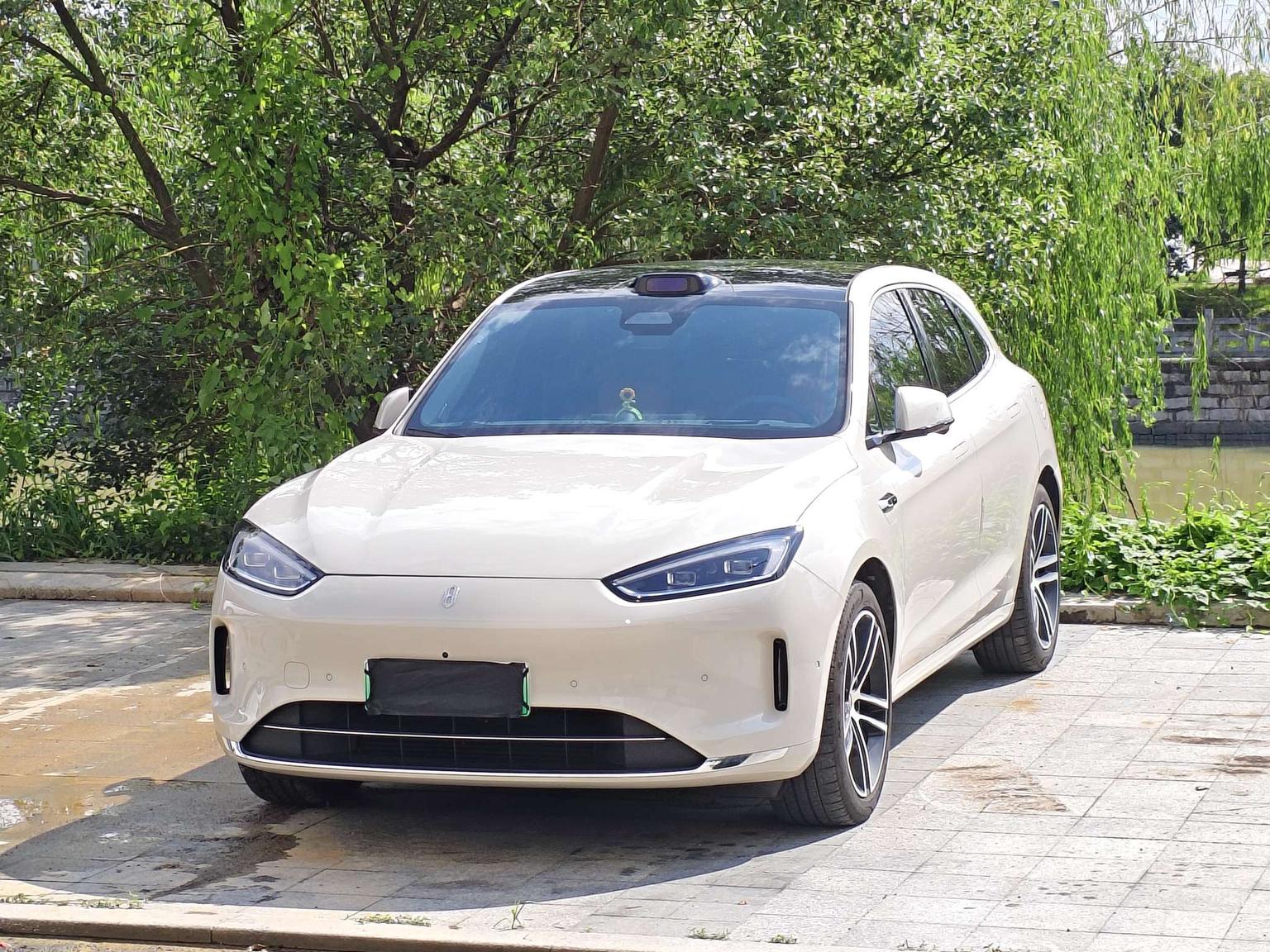 Aito M5 EREV Ultra AWD 2025
