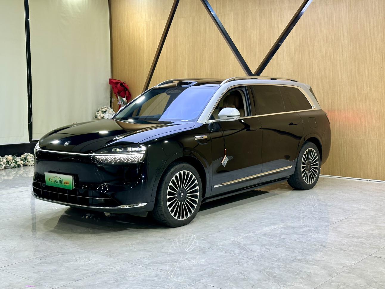 Aito M9 EREV Ultra 5-Seat (192-Line Lidar) 2025