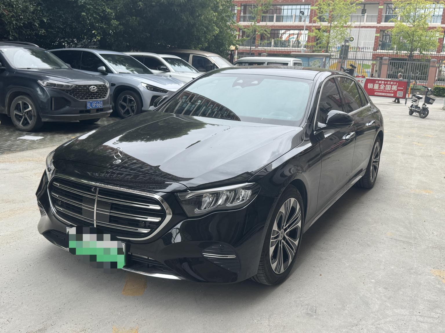 Mercedes Class-E e Sedan (2L) 2025