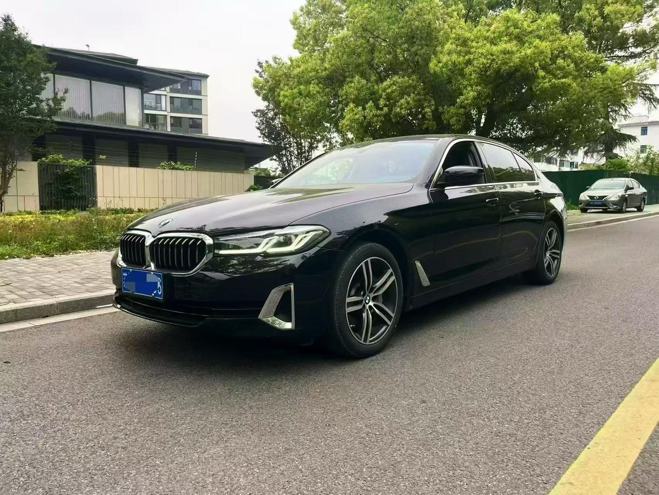 BMW 5 Series Leading Luxury Package (2L) 2021