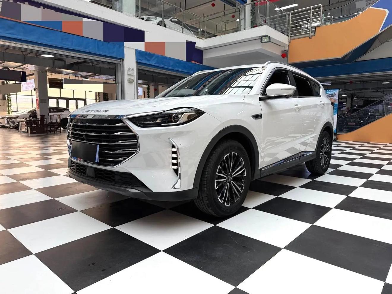 Jetour X70-Plus Mountain Pro 7-Seat 2022