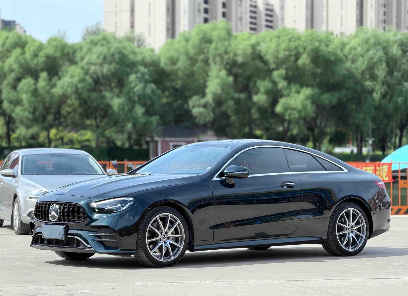 Mercedes Class-E E 260 Coupe (2L) 2022