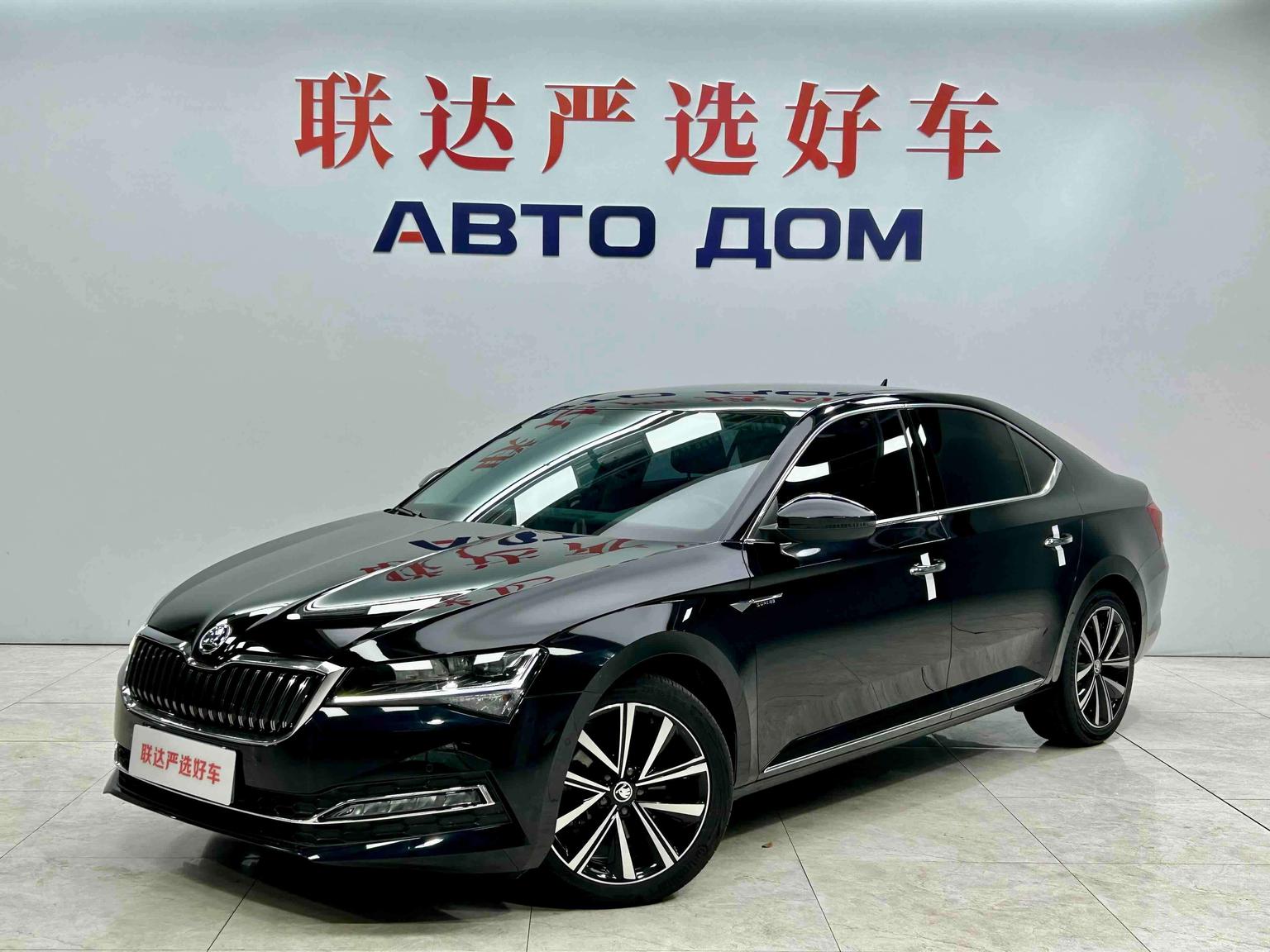Skoda Superb 280 TSI DSG Prestige (1.4L) 2024