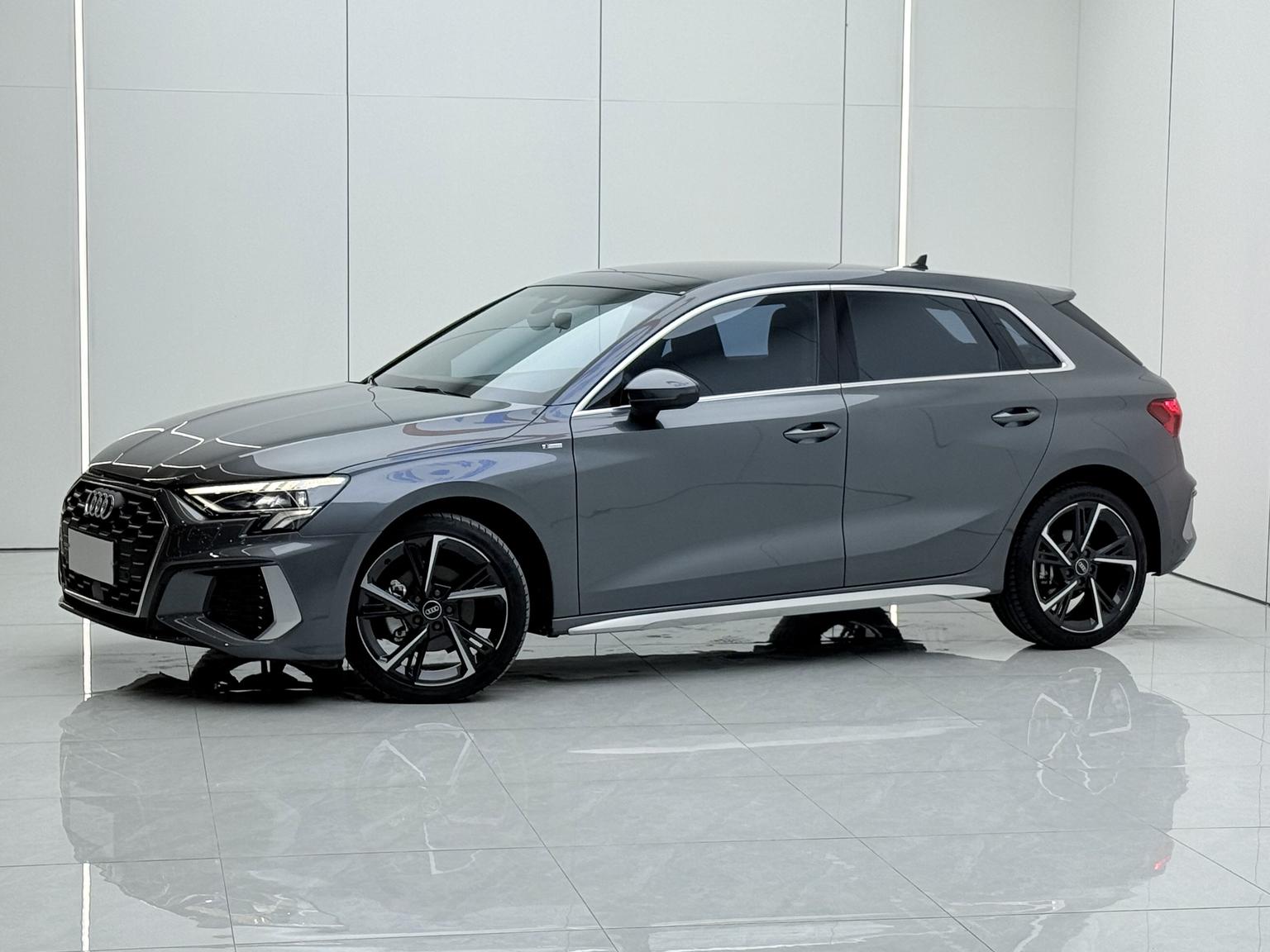 Audi A3 35 TFSI Elegant Progressive 2024