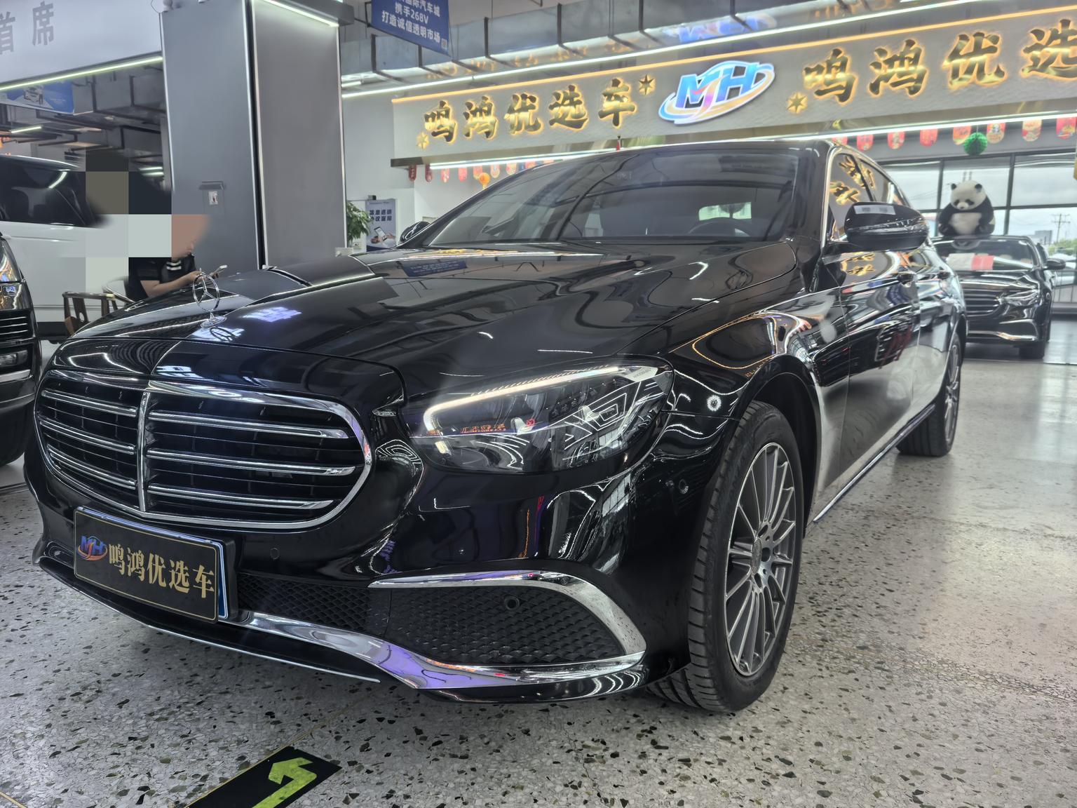 Mercedes Class-E E 260 L 4MATIC Sedan 2023