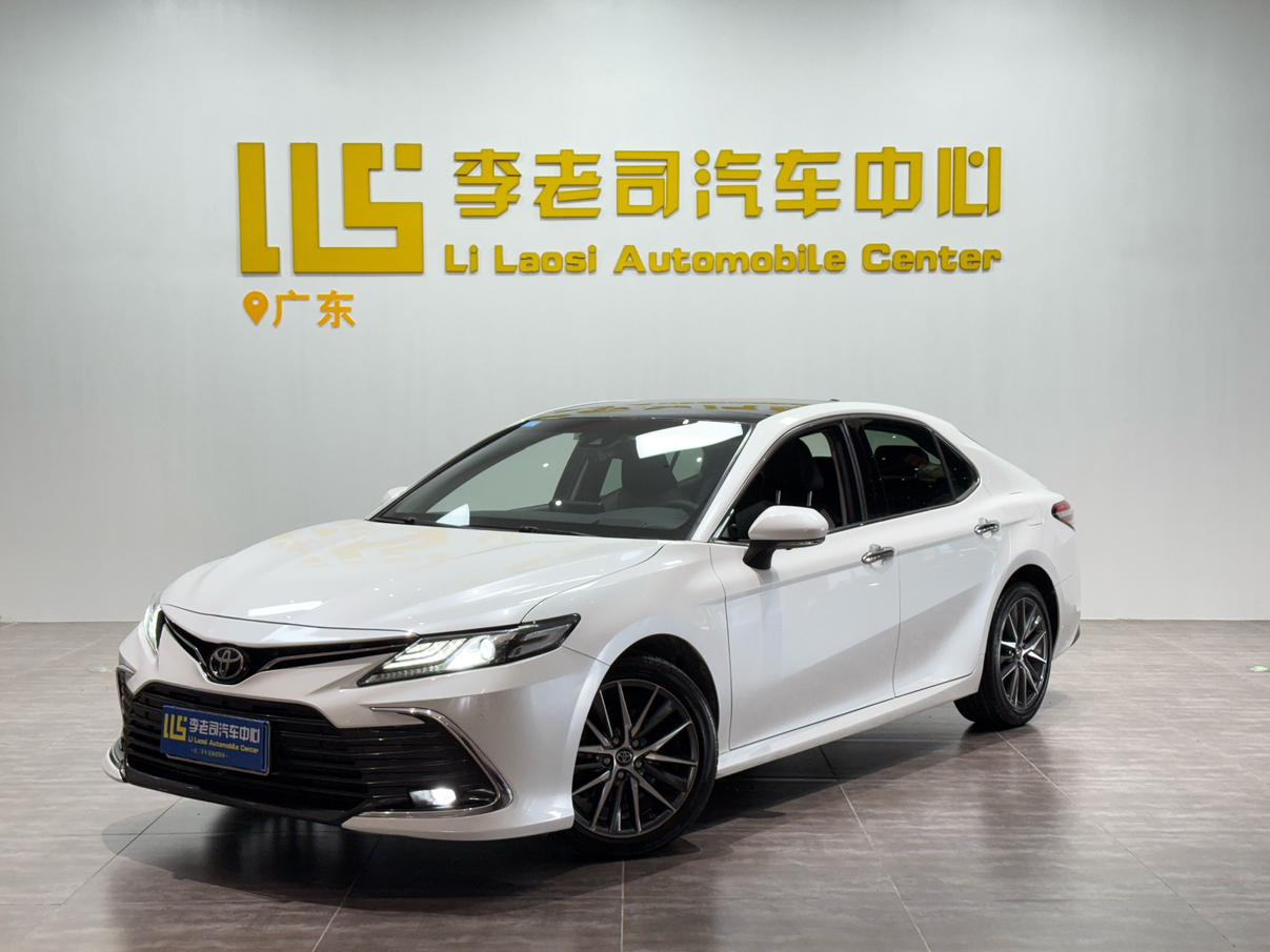 Toyota Camry 2.5G Luxury (2.5L) 2022