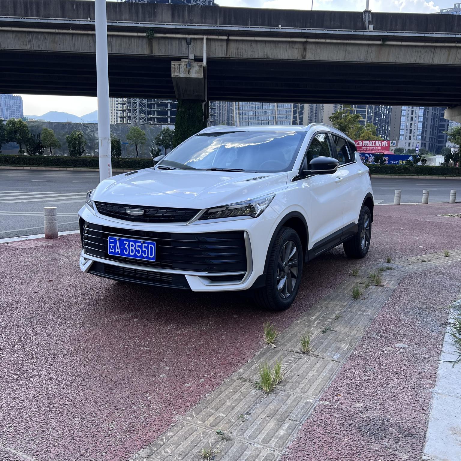 Geely Coolray Surpass 2026