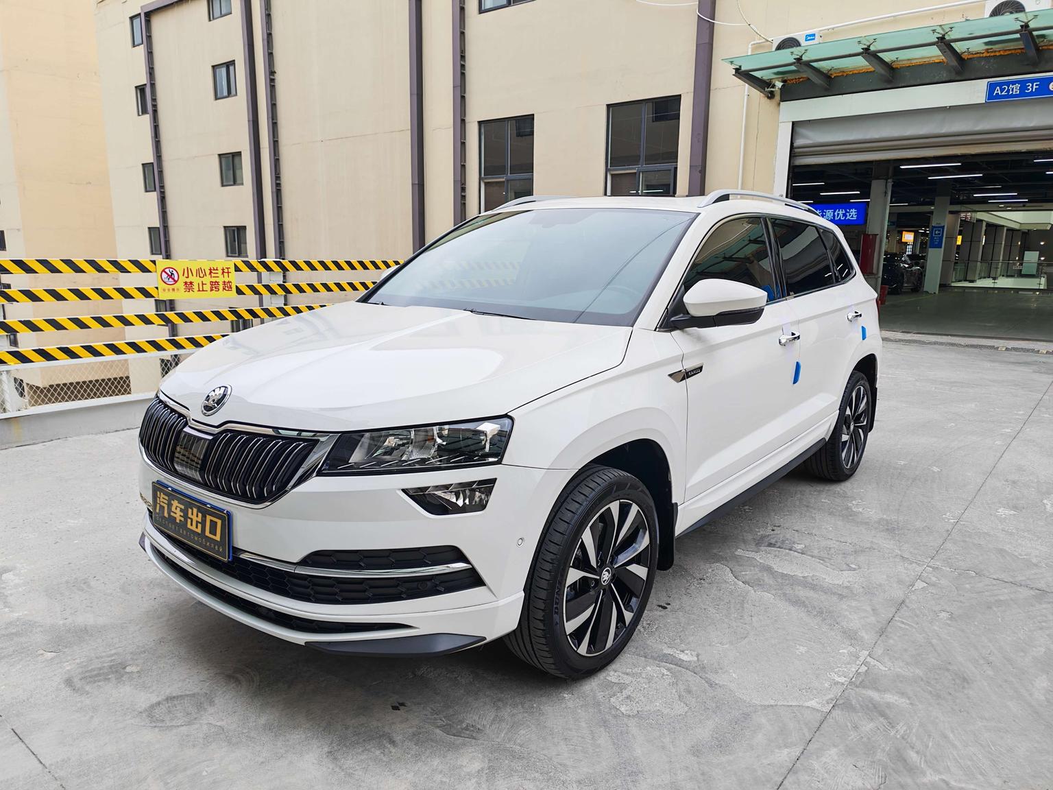Skoda Karoq 280 TSI Premium (1.4L) 2022