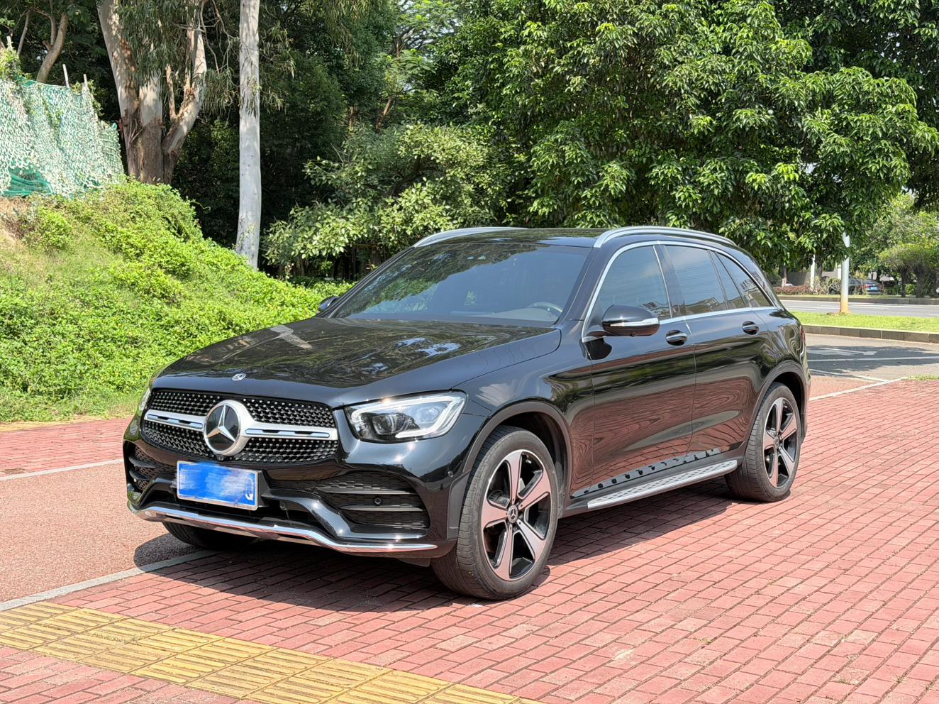 Mercedes GLC 300 L 4MATIC Luxury 2020