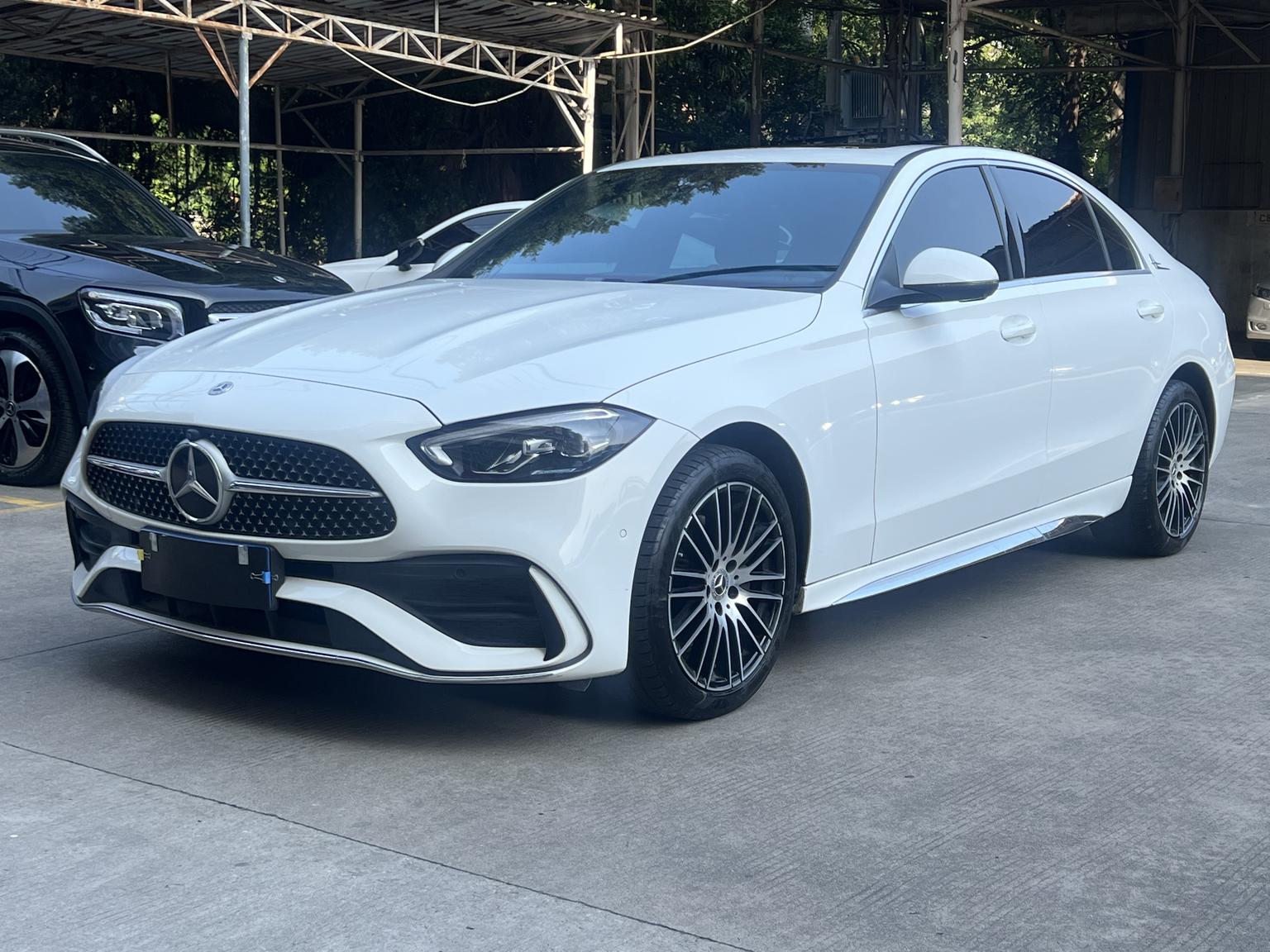 Mercedes Benz Class-C Sport L 2025