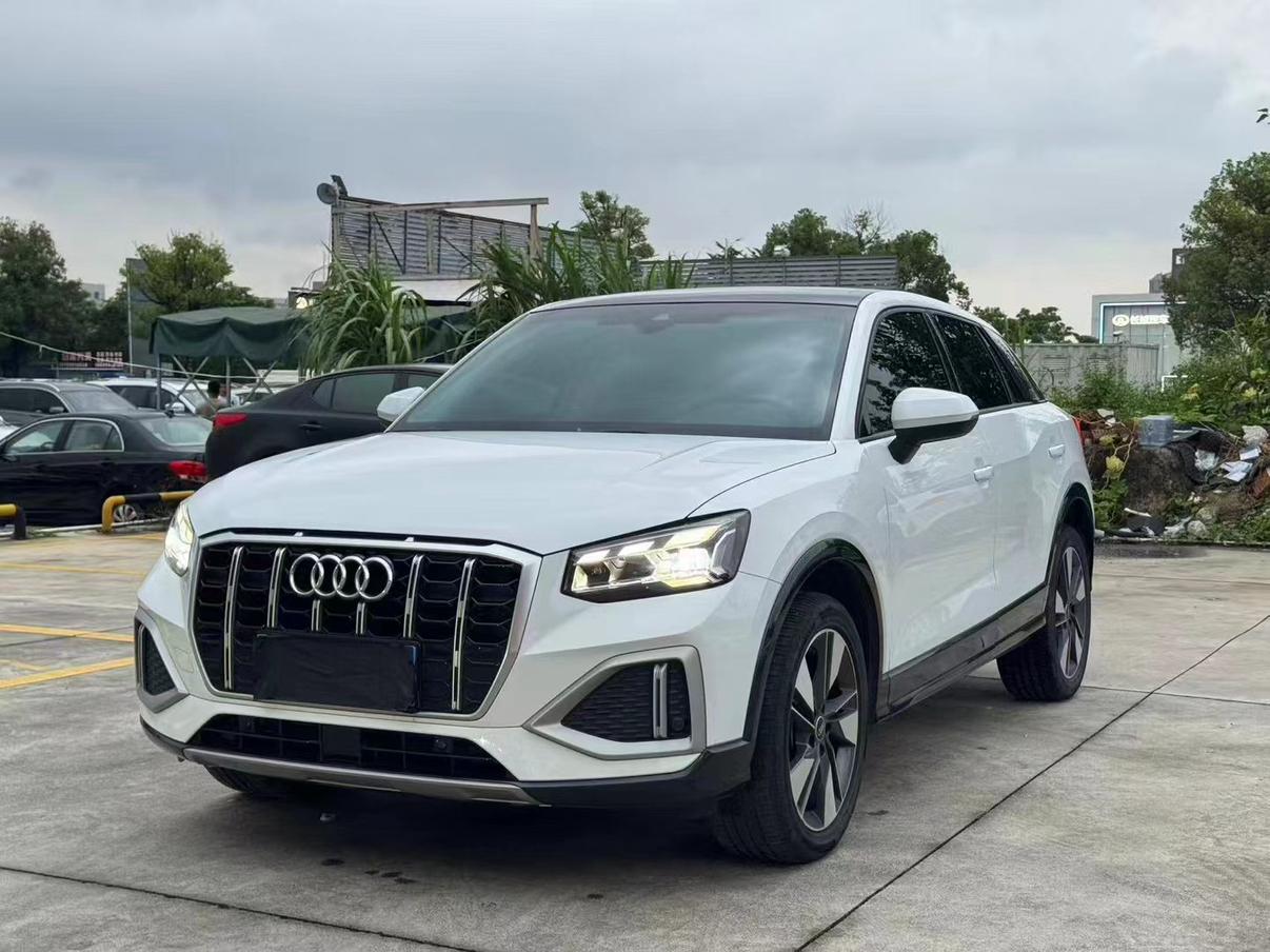 Audi Q2L Luxury Elegant 2022