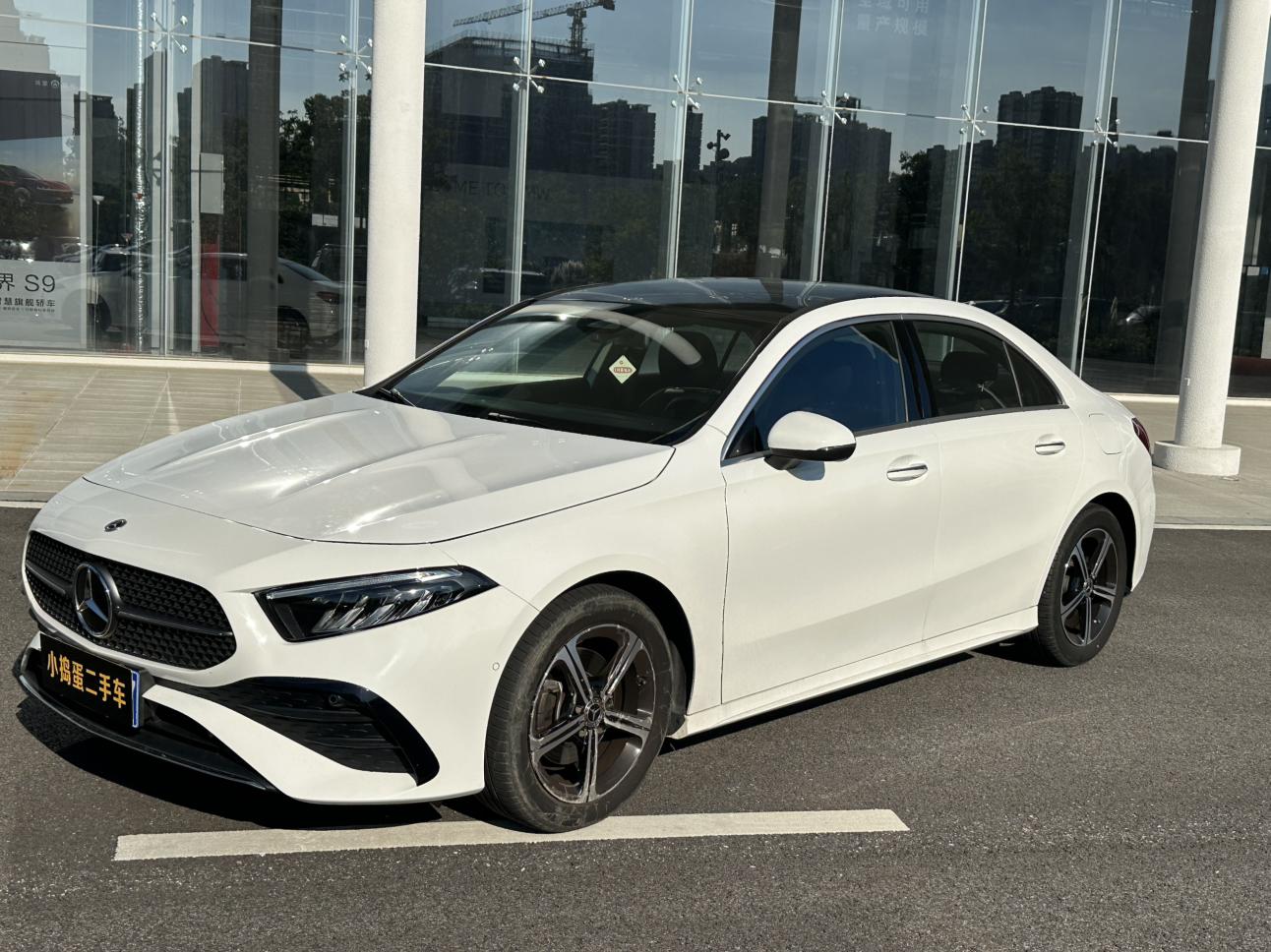 Mercedes Benz Class-A Fashion (1.3L) 2024
