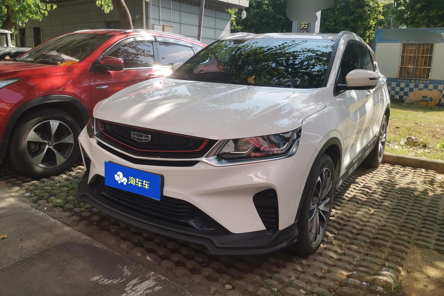 Geely Coolray PRO 260T DCT Knight 2020