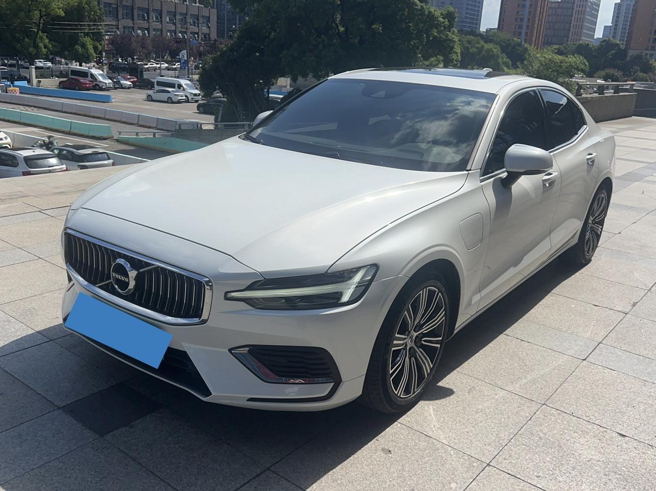 Volvo S60 T8 AWD Intelligent Comfort Luxury Hybrid 2021