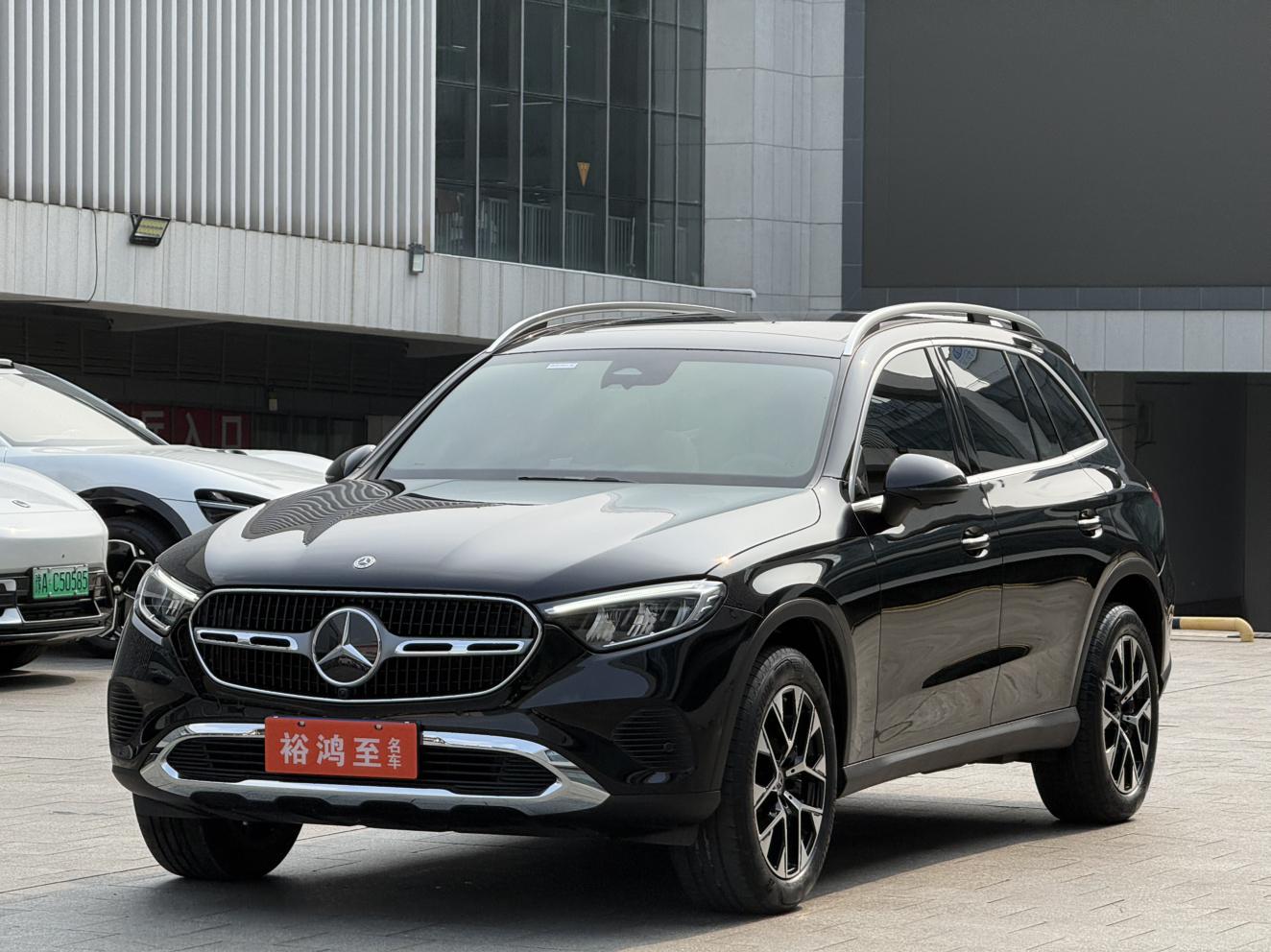 Mercedes GLC 260 L 4MATIC Dynamic 5-Seat (2L) 2023