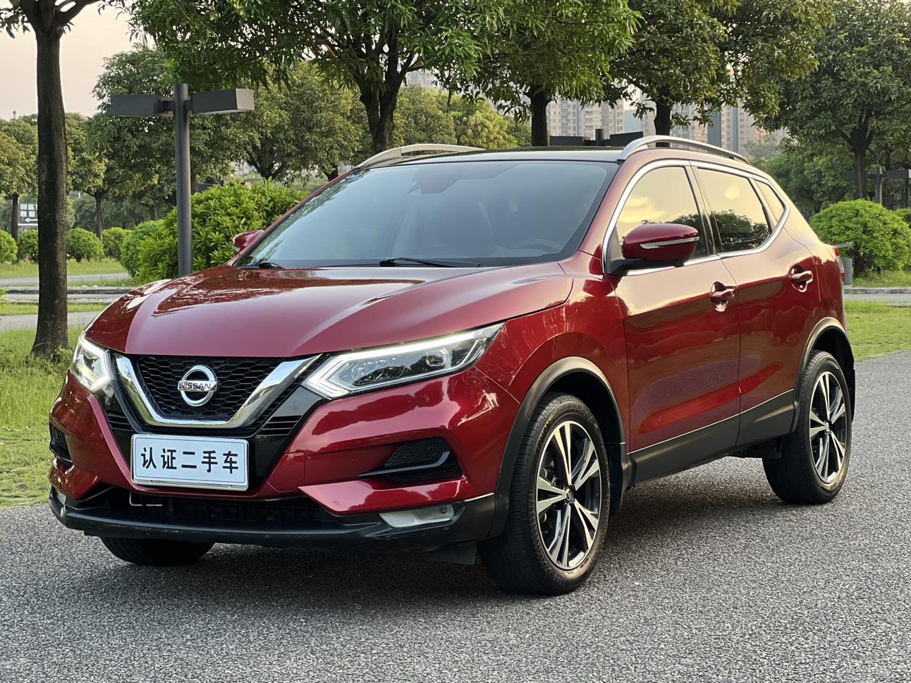 Nissan Qashqai 2.0L CVT Luxury 2020