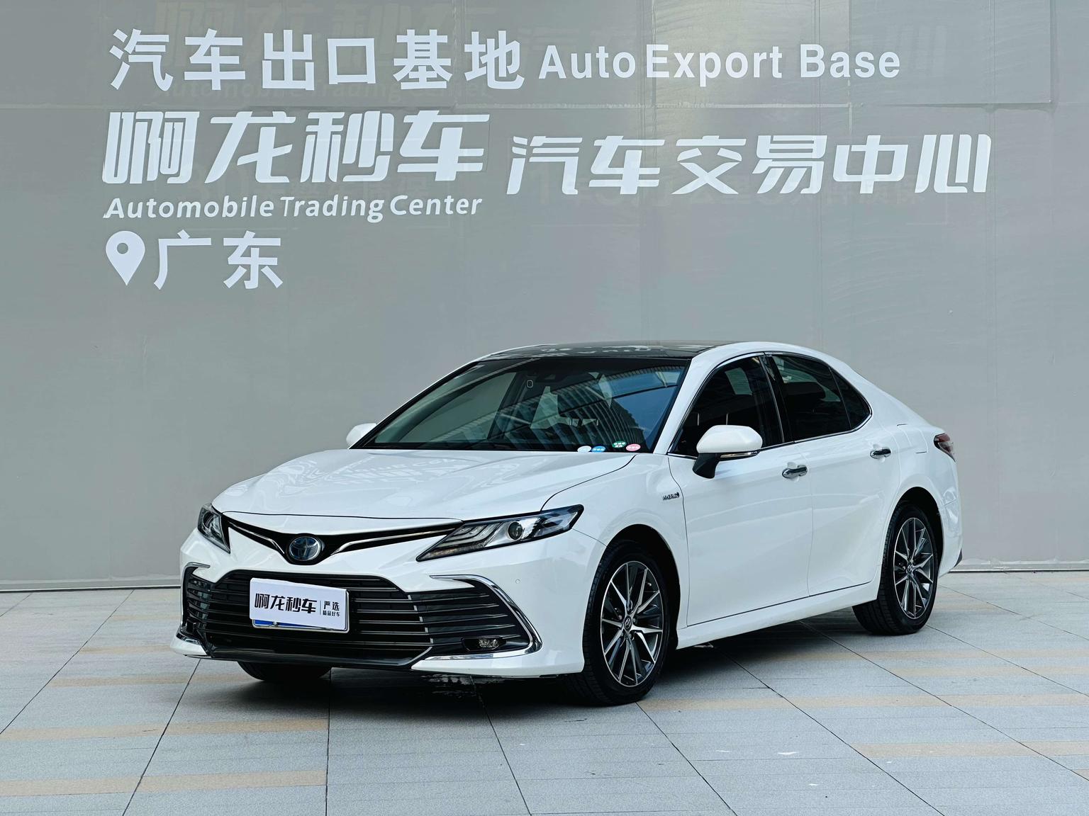Toyota Camry 2.5HG Deluxe 2021