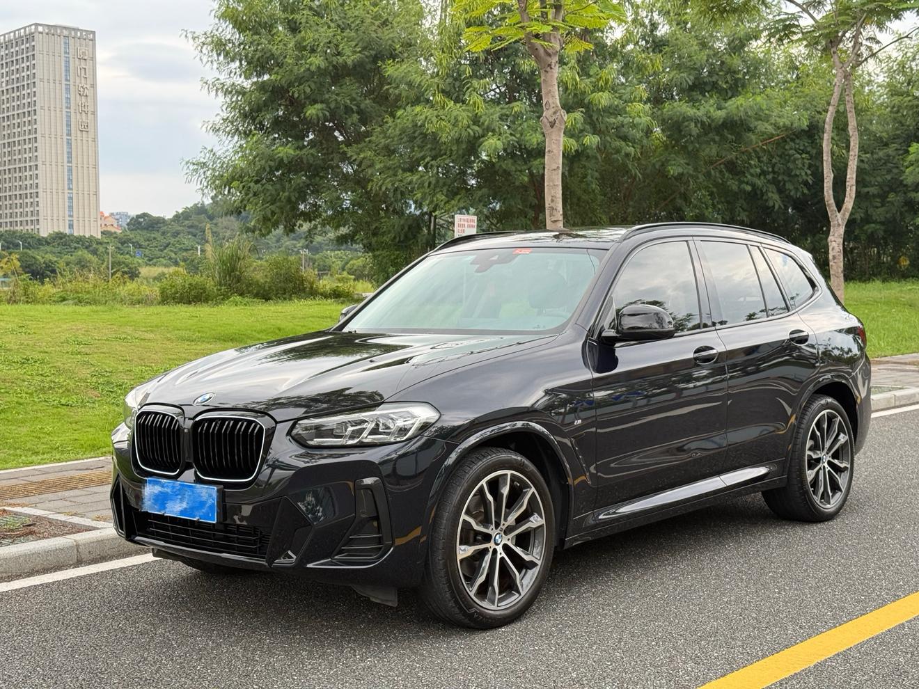 BMW X3 xDrive30i M Night Package Leading 2022