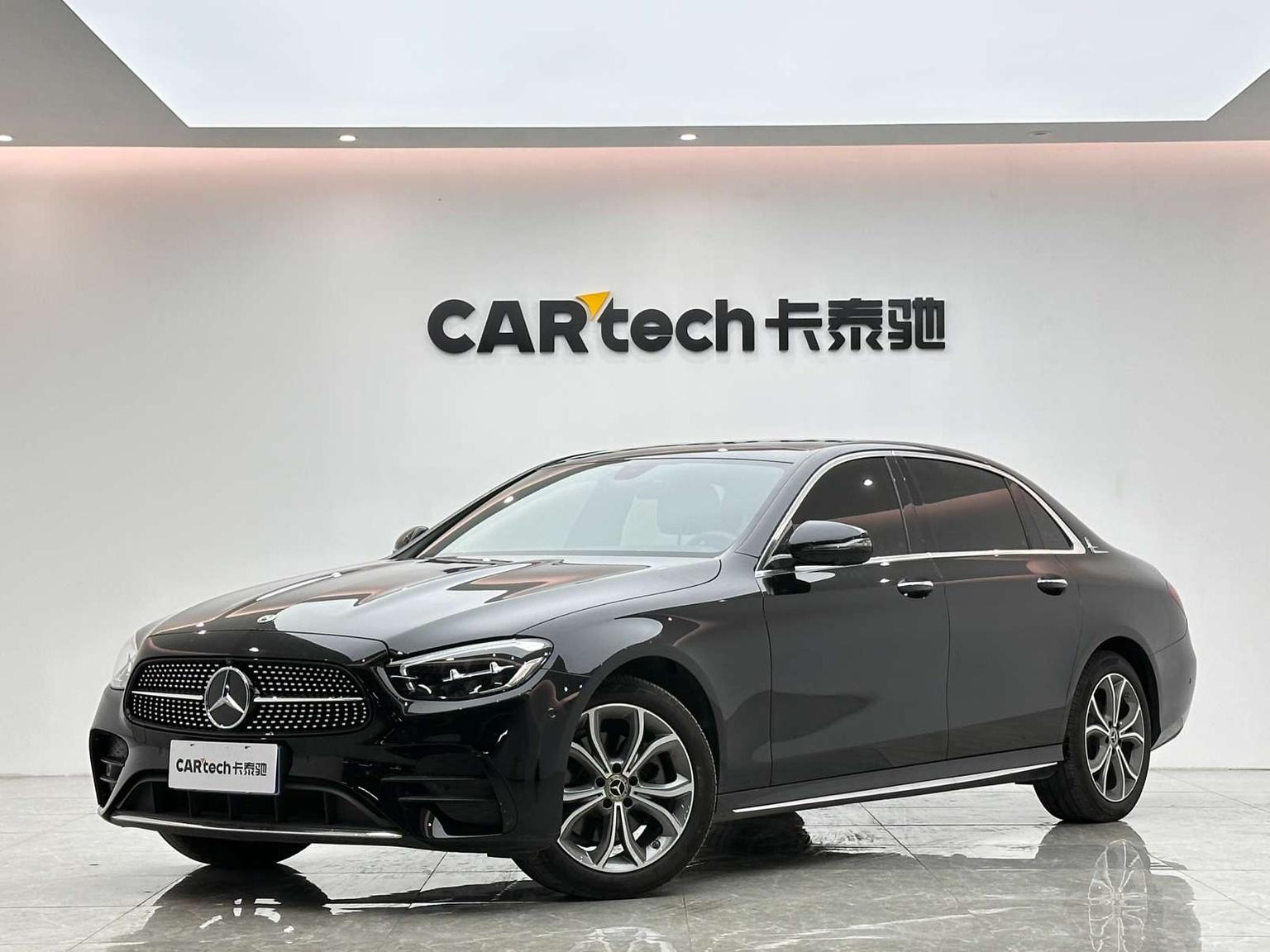Mercedes Class-E E 300 L Luxury Sport Sedan (2L) 2024