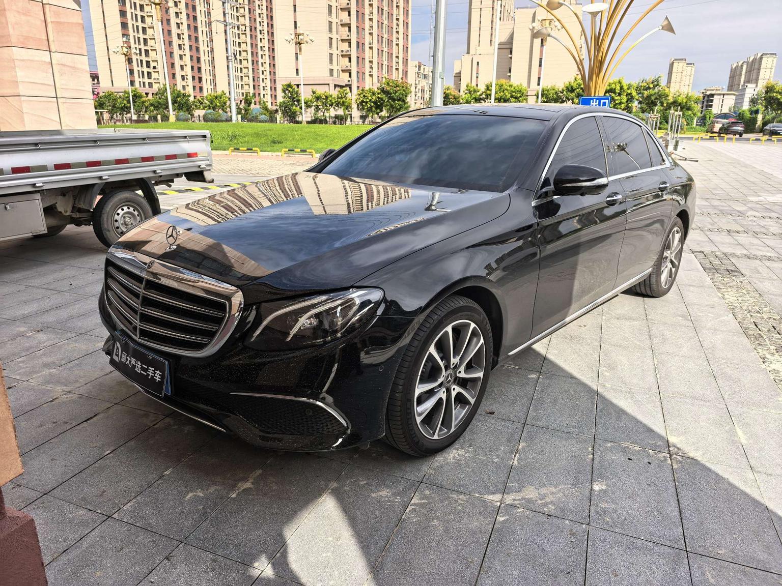 Mercedes Class-E E 300 L Luxury 2019