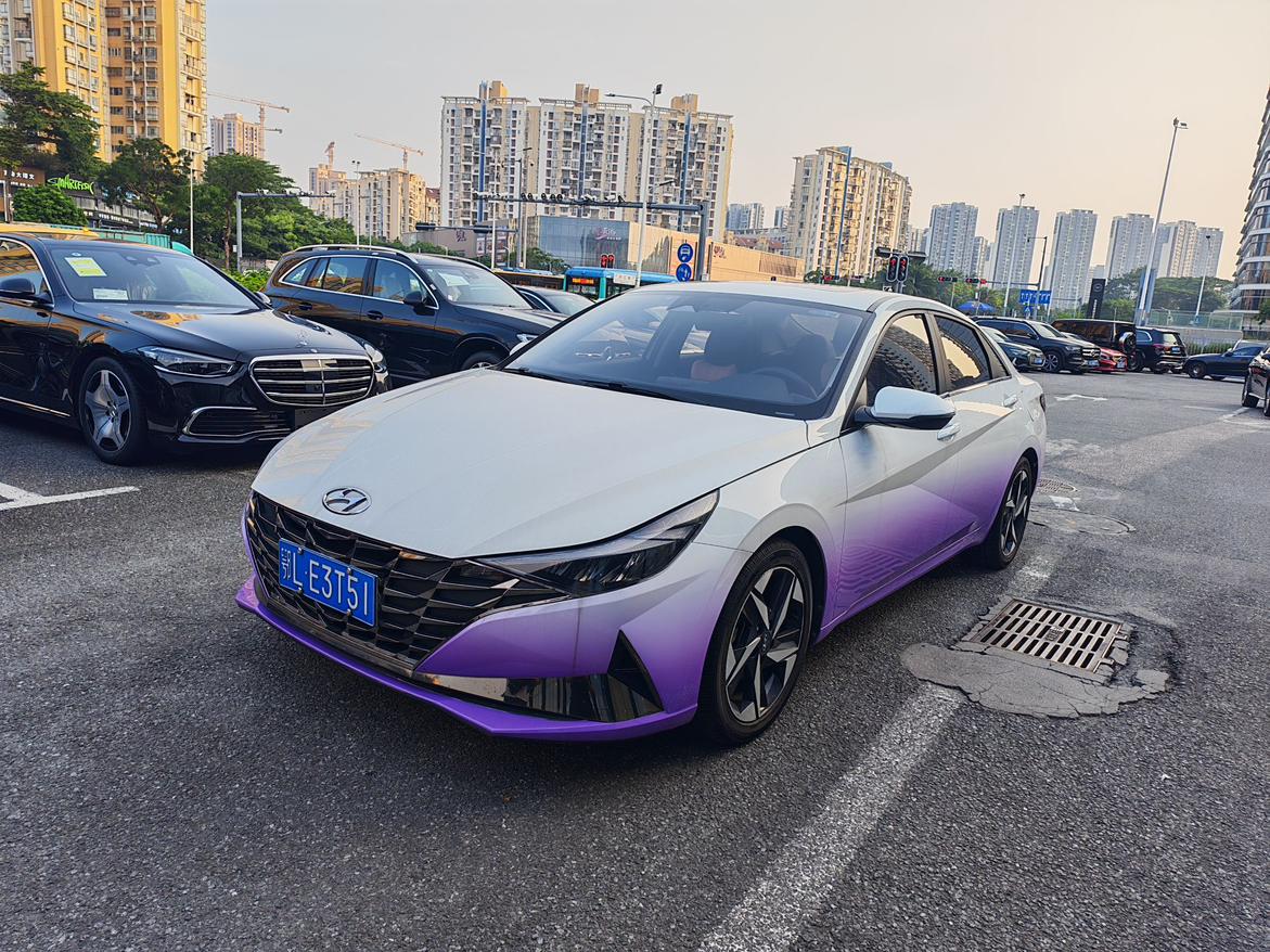 Hyundai Elantra TOP Flagship Edition (1.5L) 2022