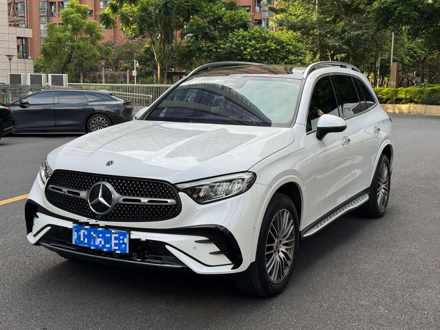 Mercedes GLC 300 L 4MATIC Dynamic 5-Seat 2023