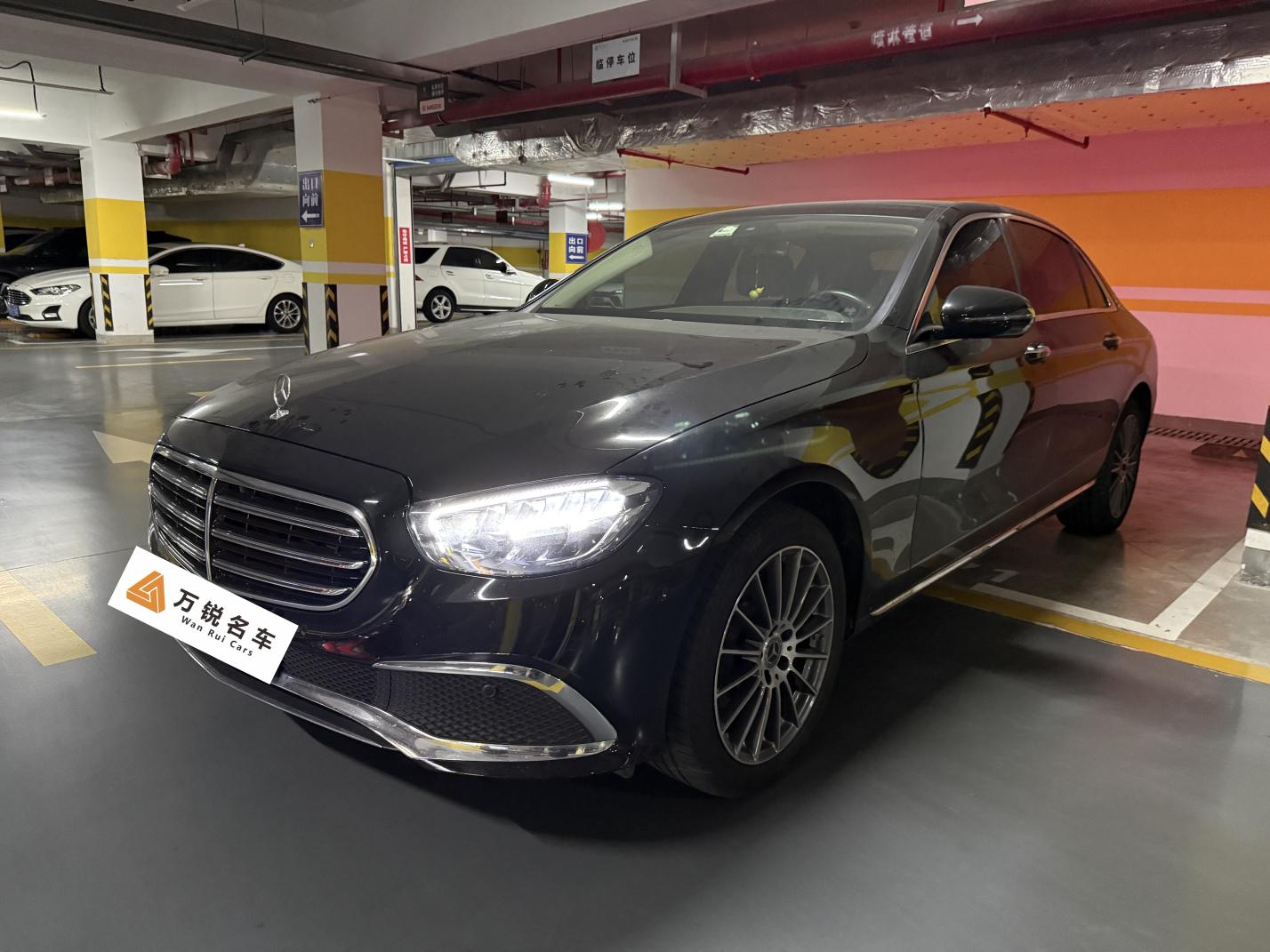Mercedes Class-E E 260 L Sedan (2L) 2022