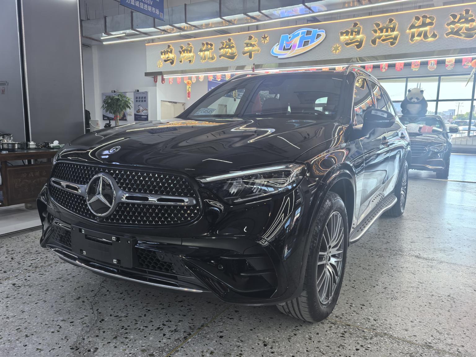 Mercedes GLC 300 L 4MATIC Dynamic 7-Seat 2024