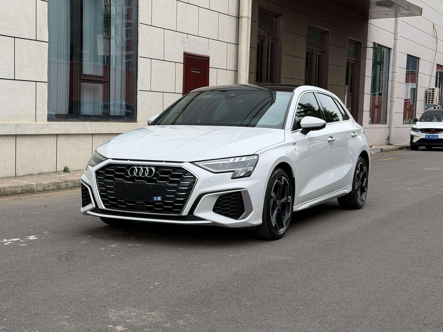 Audi A3 Sportback Luxury Sport 2023