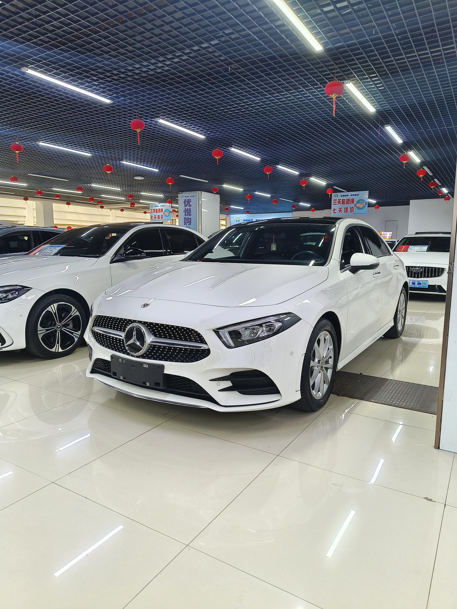 Mercedes Benz Class-A Sport Sedan Dynamic 2022