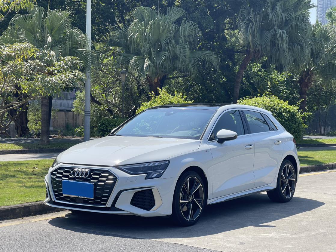 Audi A3 35 TFSI Sport Fashion 2024