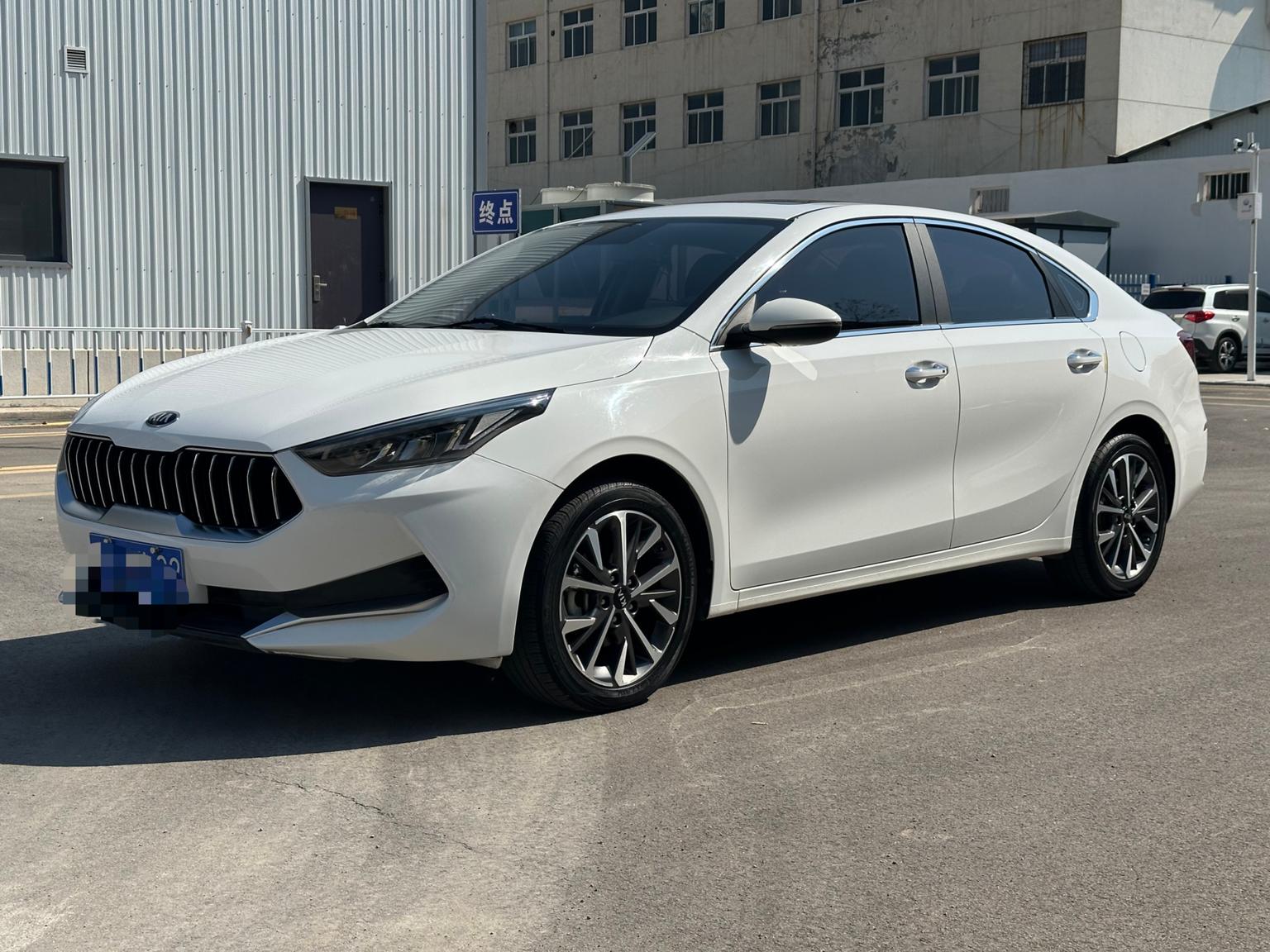 KIA K3 1.5L IVT Luxury (1.5L) 2022