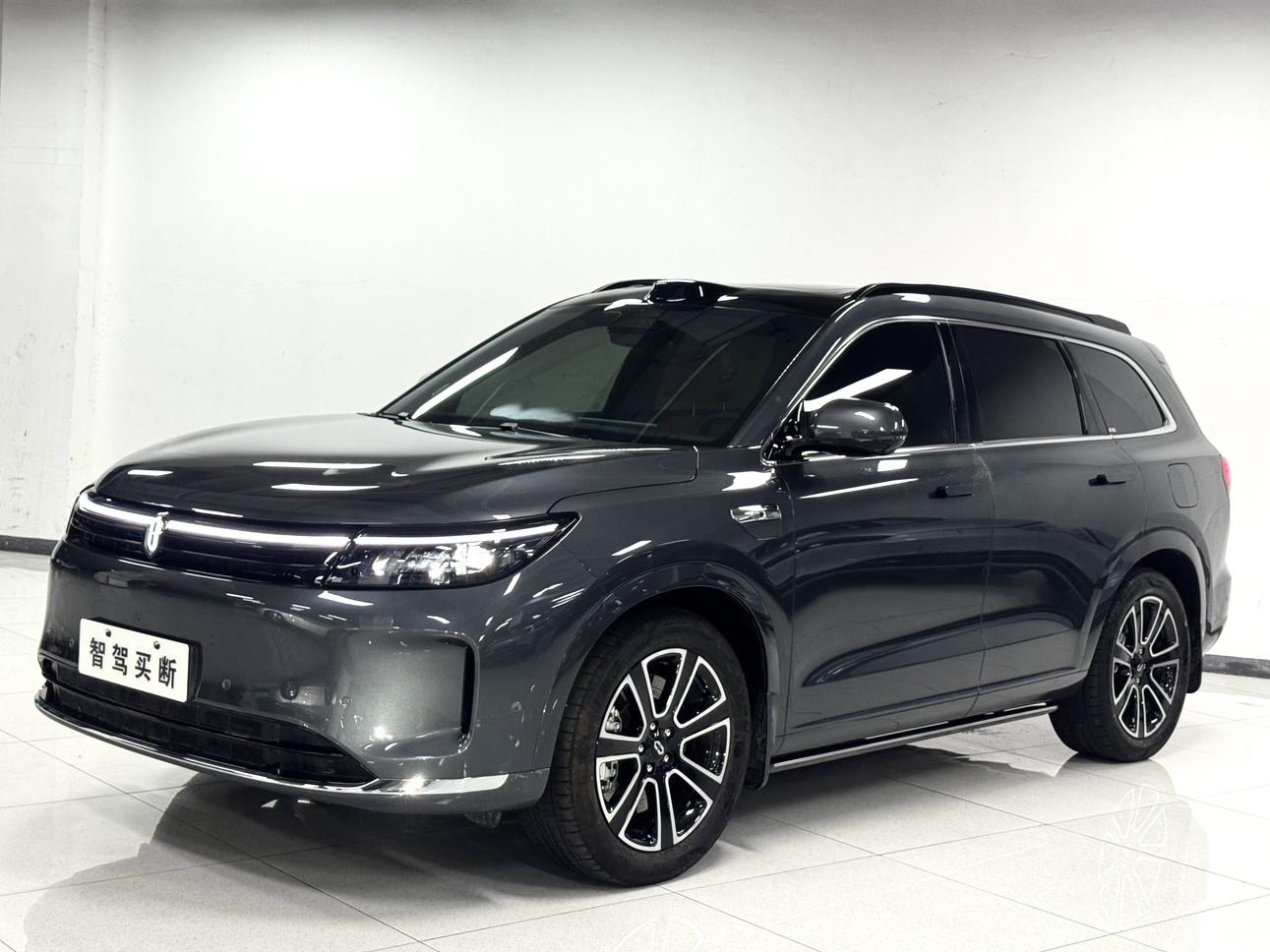 Aito M7 Smart Drive 5-Seat RWD 2024